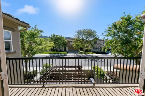 $819,000 | 1572 Silver Shadow Drive, Newbury Park, CA 91320