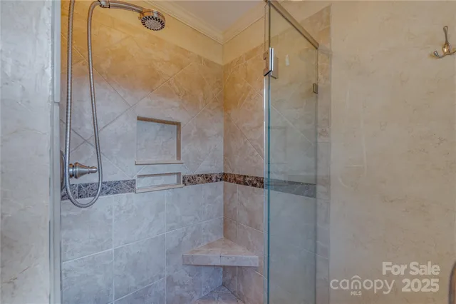 $525,000 | 111 Kinwood Street, Morganton, NC 28655