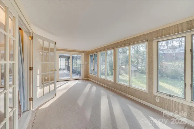 $525,000 | 111 Kinwood Street, Morganton, NC 28655