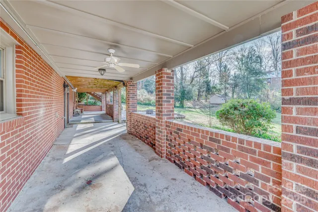 $525,000 | 111 Kinwood Street, Morganton, NC 28655