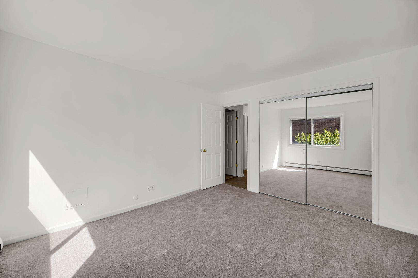 10369 Dearlove Road, Unit 1F Glenview, IL 60025 - Photo 20 of 23