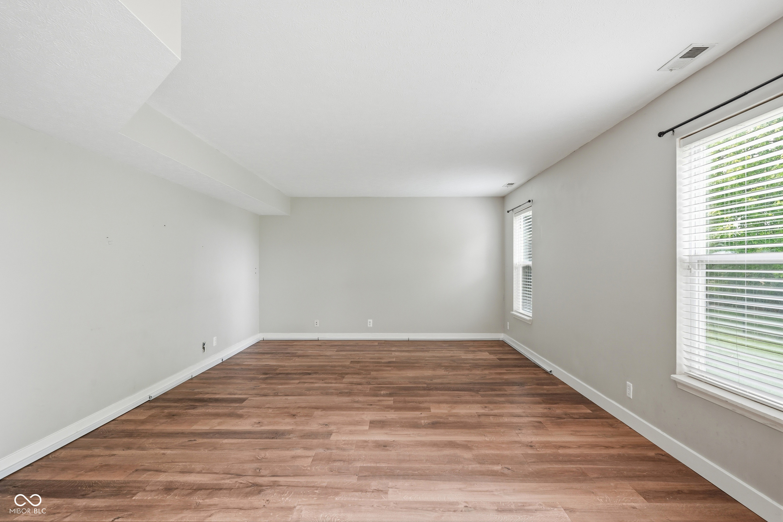9220 North Coral Reef Road McCordsville, IN 46055 - Photo 14 of 46