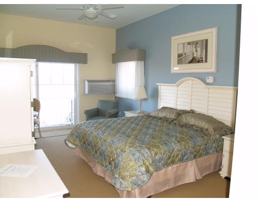 419 Rt 286 Shore Club, Unit 101 Seabrook, NH 03874 - Photo 2 of 6 Gallery Image 2