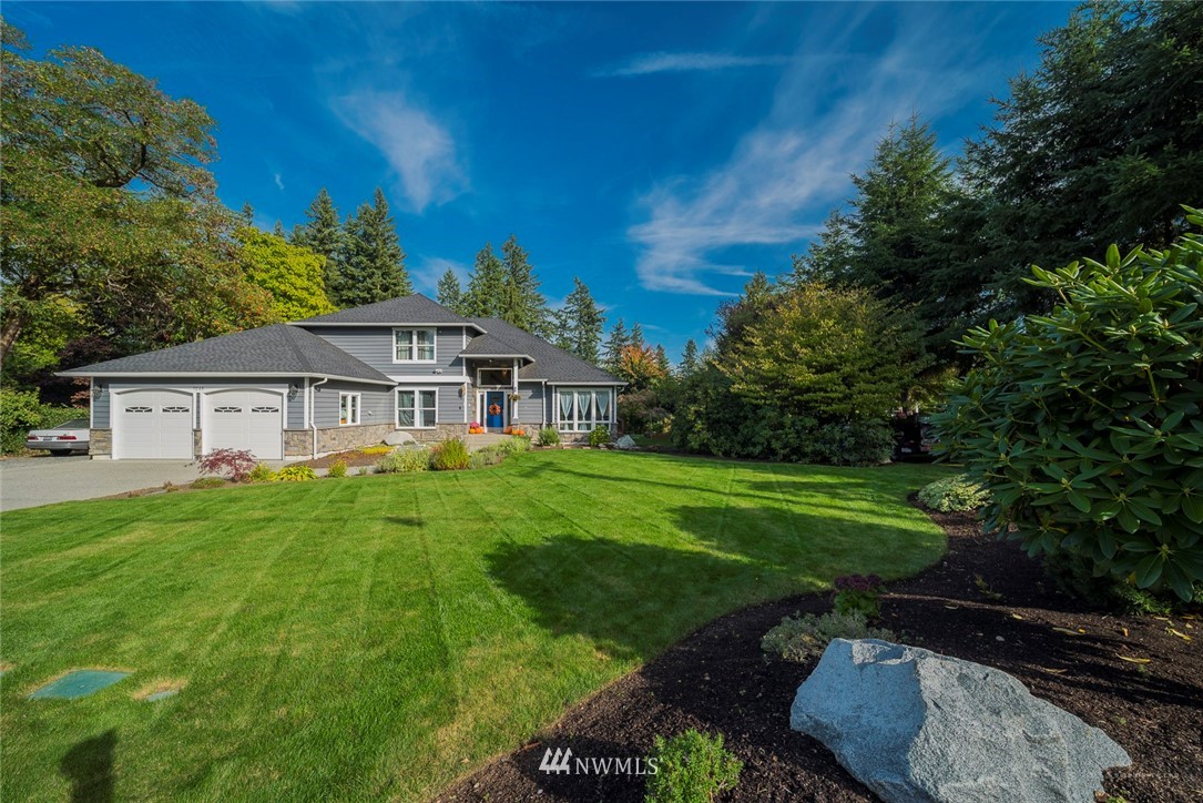 7215 Lower Ridge Road Everett, WA 98203 - Photo 1 of 25