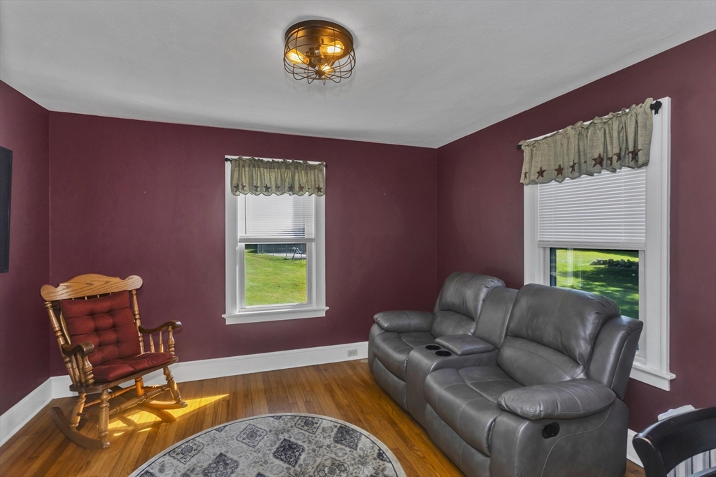 138 Vining Hill Road Southwick, MA 01077 - Photo 17 of 32