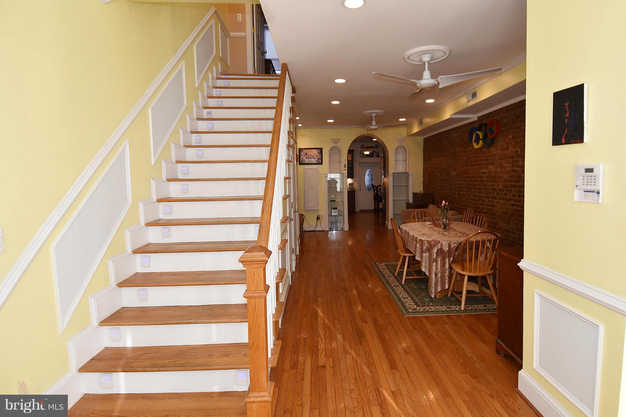1016 G Street Southeast Washington, DC 20003 - Photo 4 of 30 Interior (General)