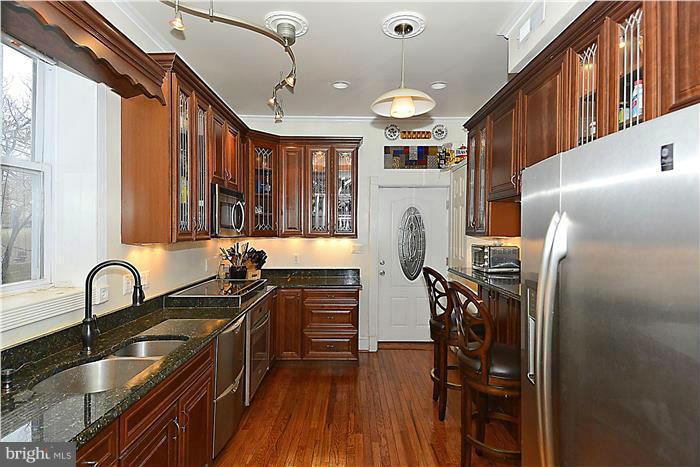 1016 G Street Southeast Washington, DC 20003 - Photo 9 of 30 Kitchen
