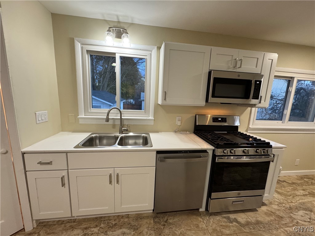 302 North Main Street Lenox, NY 13032 - Photo 19 of 47