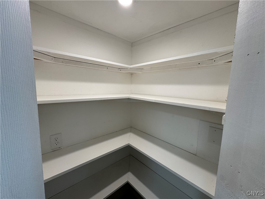 302 North Main Street Lenox, NY 13032 - Photo 24 of 47