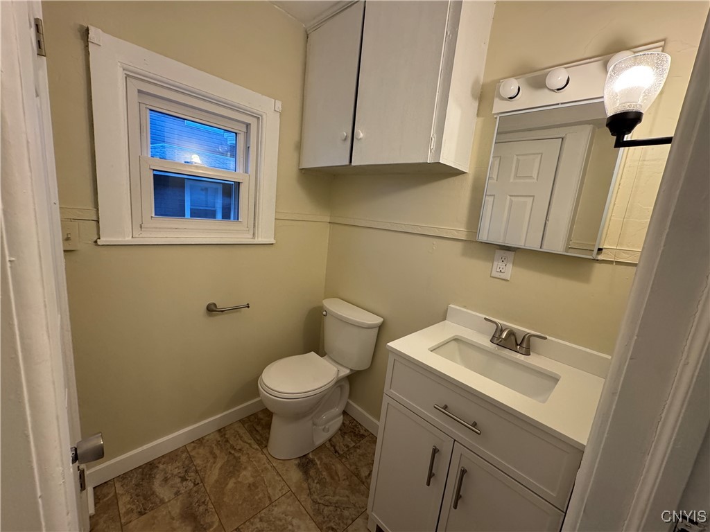 302 North Main Street Lenox, NY 13032 - Photo 27 of 47