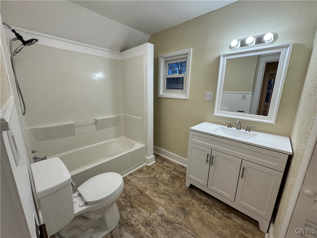 302 North Main Street Lenox, NY 13032 - Photo 32 of 47