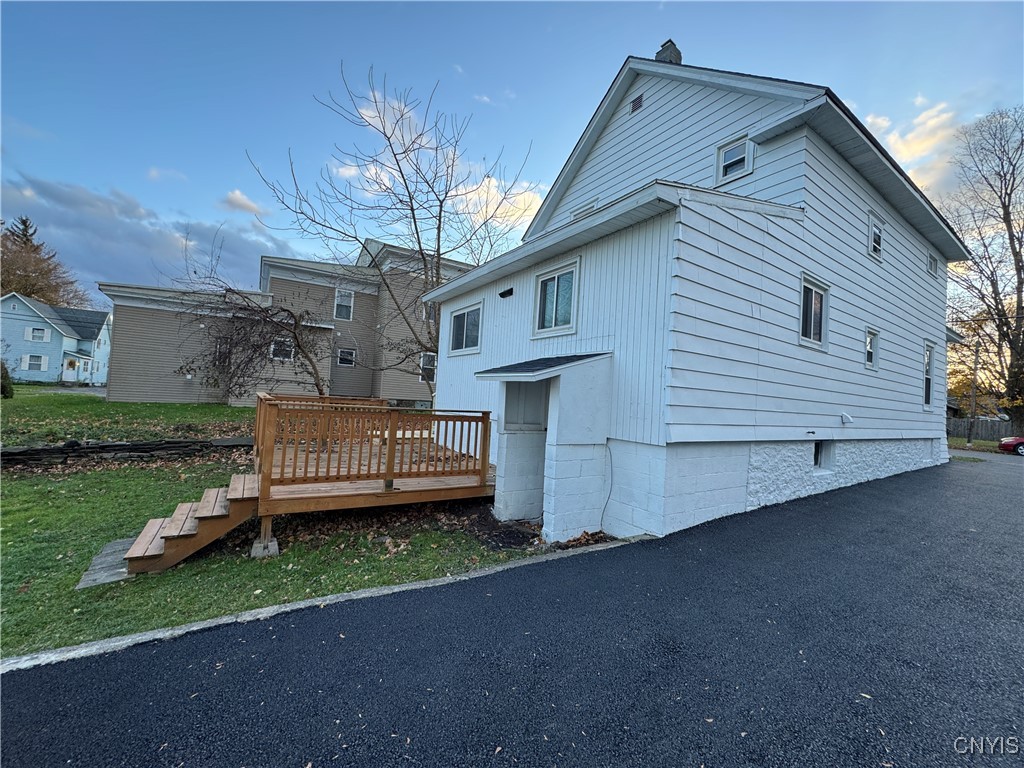 302 North Main Street Lenox, NY 13032 - Photo 39 of 47