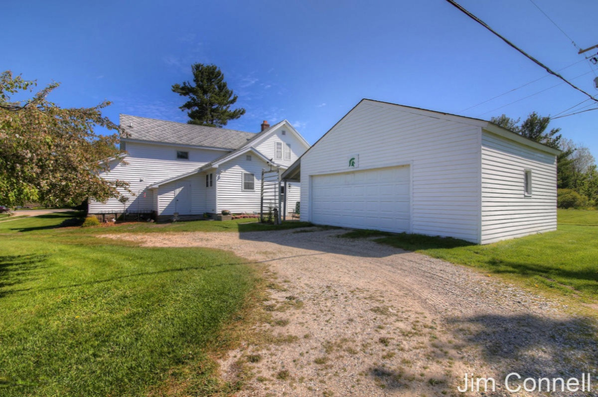 110 13 Mile Road Northeast Sparta, MI 49345 - Photo 20 of 36 IMG_3824