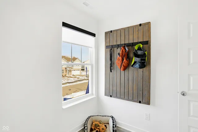 $270,735 | 2339 Dillon Drive, Greenfield, IN 46140