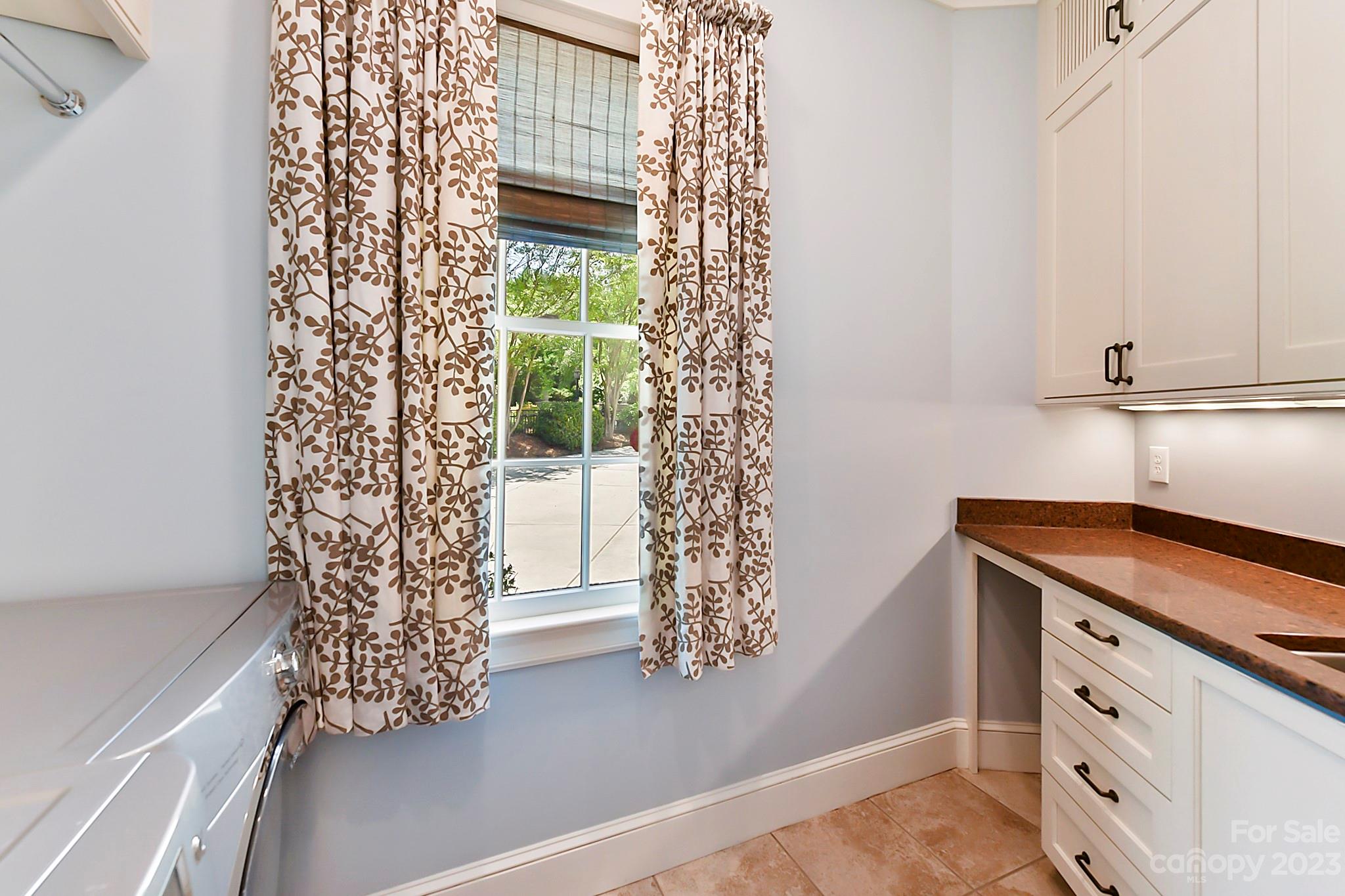 1900 Cortelyou Road Charlotte, NC 28211 - Photo 21 of 48 Gallery Image 21