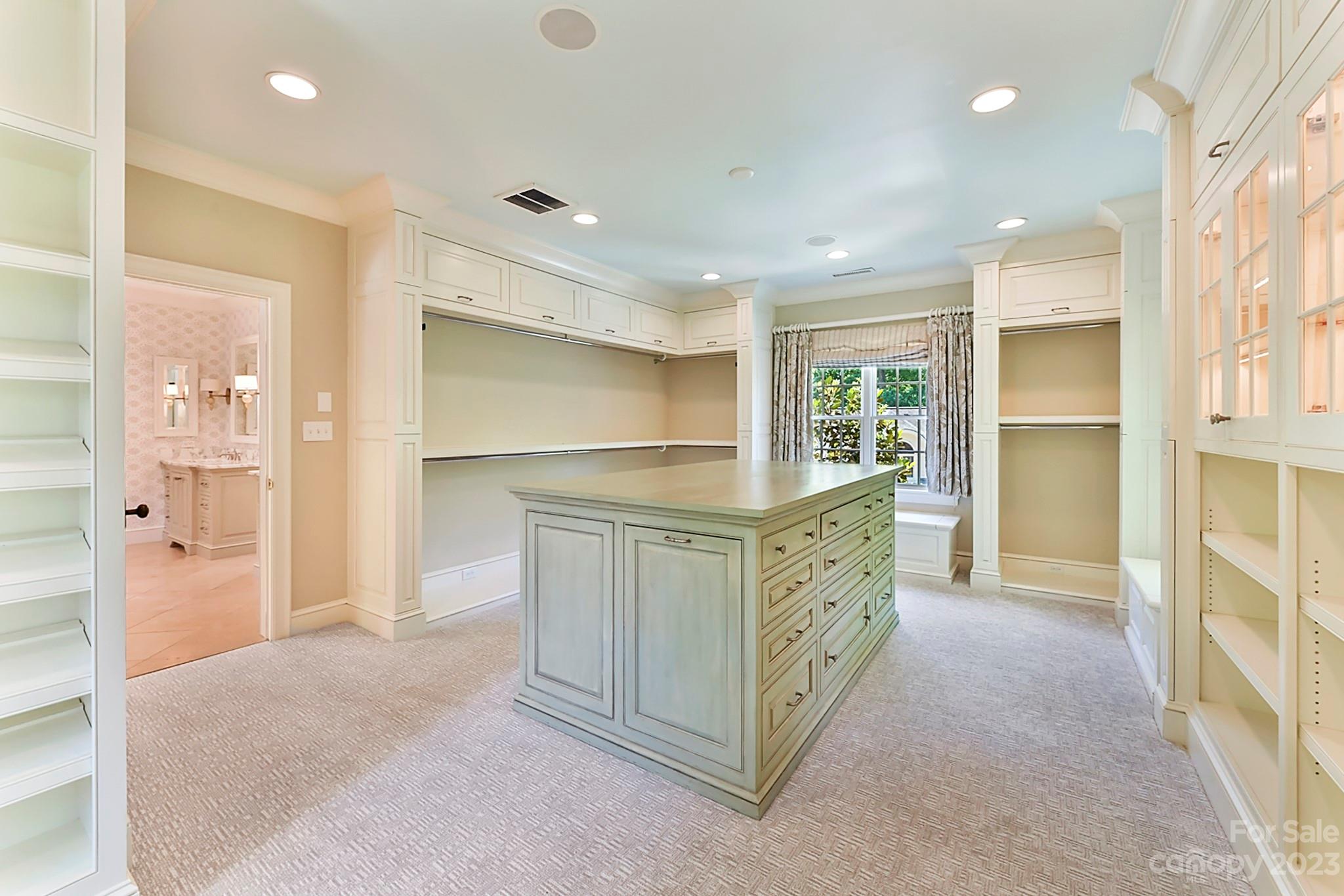 1900 Cortelyou Road Charlotte, NC 28211 - Photo 28 of 48 Gallery Image 28