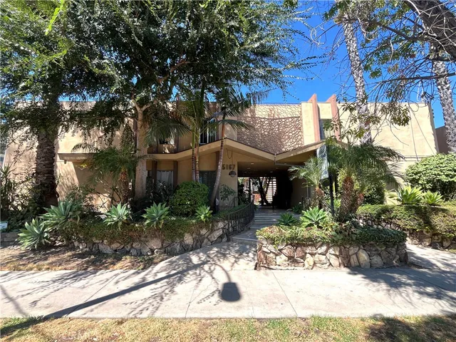 $2,250 | 5167 Yarmouth Avenue, Unit 5, Encino, CA 91316