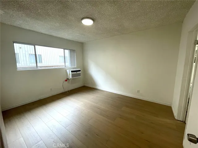 $2,250 | 5167 Yarmouth Avenue, Unit 5, Encino, CA 91316