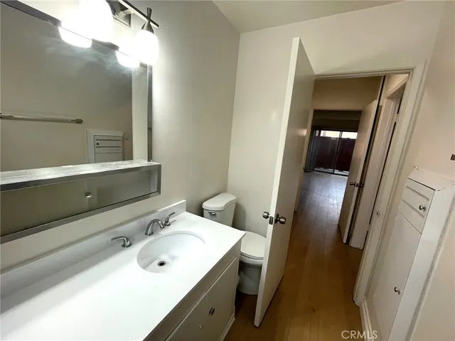 $2,250 | 5167 Yarmouth Avenue, Unit 5, Encino, CA 91316