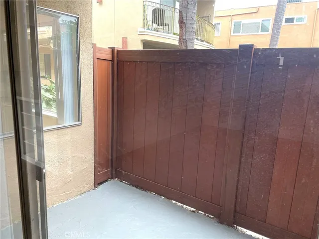 $2,250 | 5167 Yarmouth Avenue, Unit 5, Encino, CA 91316