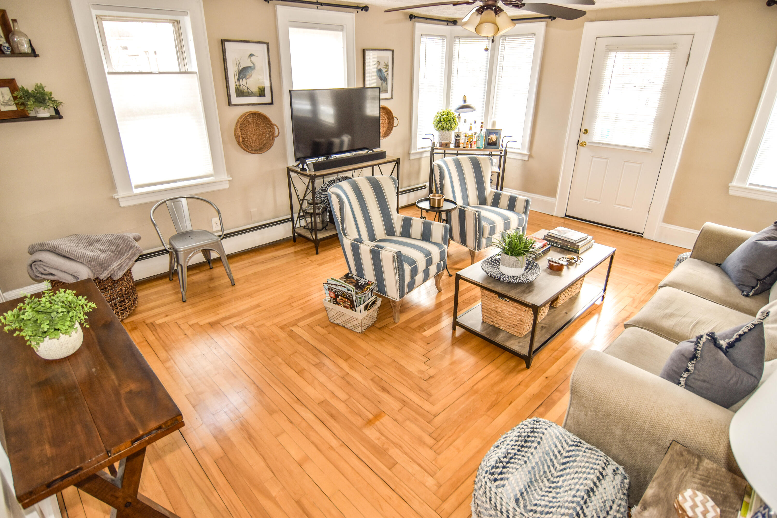 345 Main Street Saco, ME 04072 - Photo 6 of 31 Unit 1 Living Room