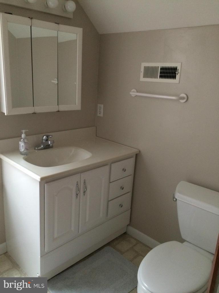 5835 Coleman Road Rock Hall, MD 21661 - Photo 21 of 28 Bath (Master)