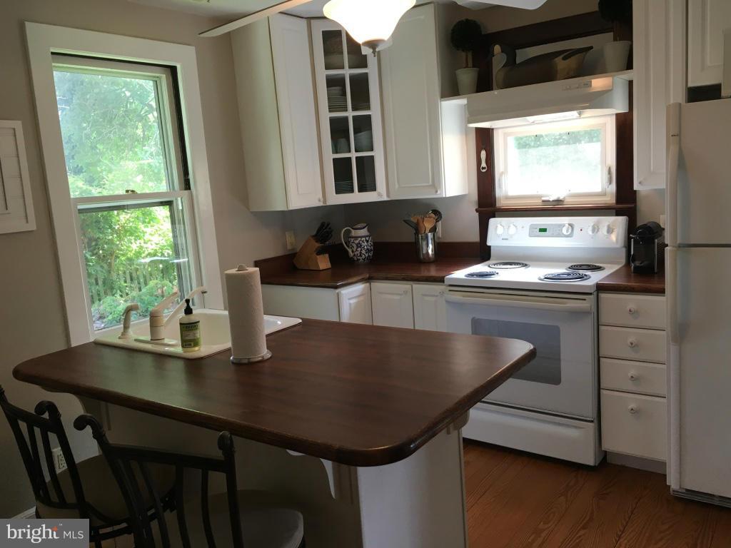 5835 Coleman Road Rock Hall, MD 21661 - Photo 6 of 28 Kitchen