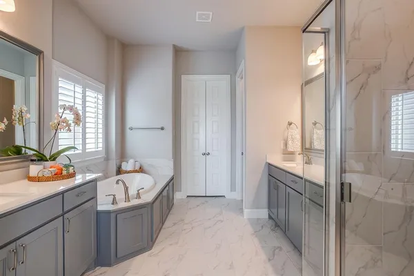 $529,000 | 2001 Kati Jane Lane, Midlothian, TX 76065