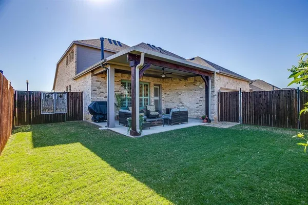 $529,000 | 2001 Kati Jane Lane, Midlothian, TX 76065
