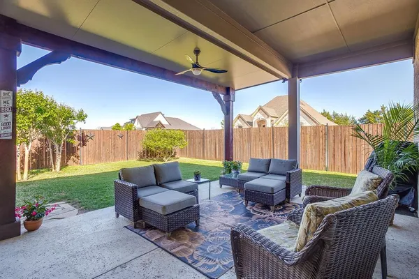 $529,000 | 2001 Kati Jane Lane, Midlothian, TX 76065