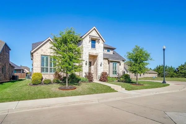 $529,000 | 2001 Kati Jane Lane, Midlothian, TX 76065