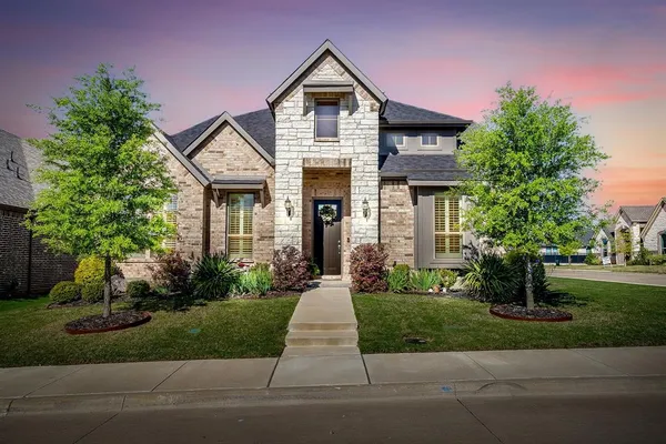 $529,000 | 2001 Kati Jane Lane, Midlothian, TX 76065