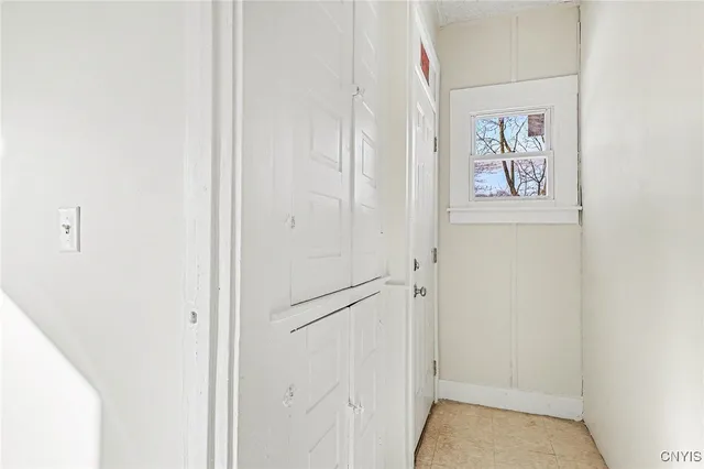 $1,900 | 302 Kellogg Street, Unit 2, Syracuse, NY 13204