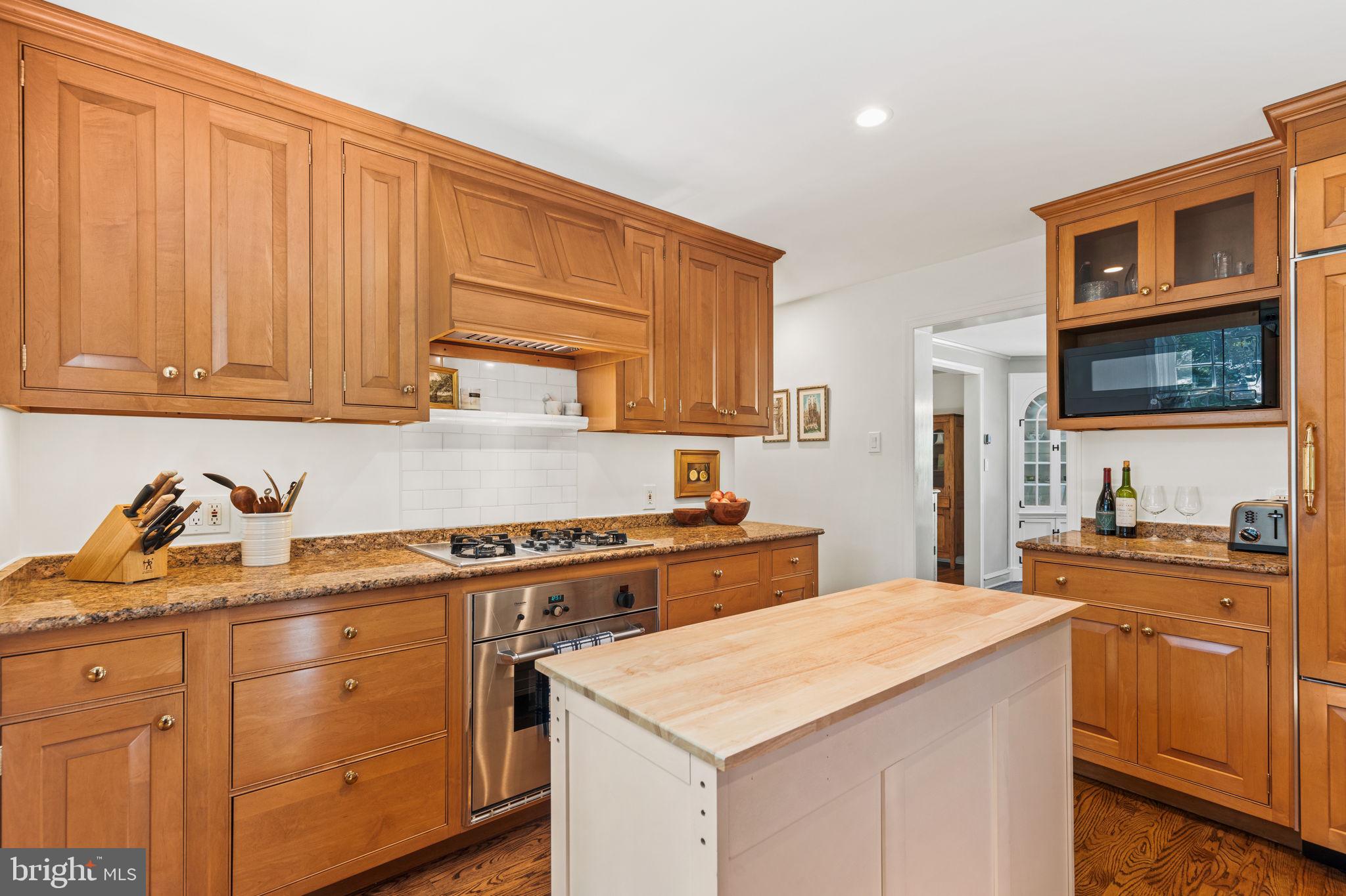 528 Custis Road Glenside, PA 19038 - Photo 22 of 60 Kitchen