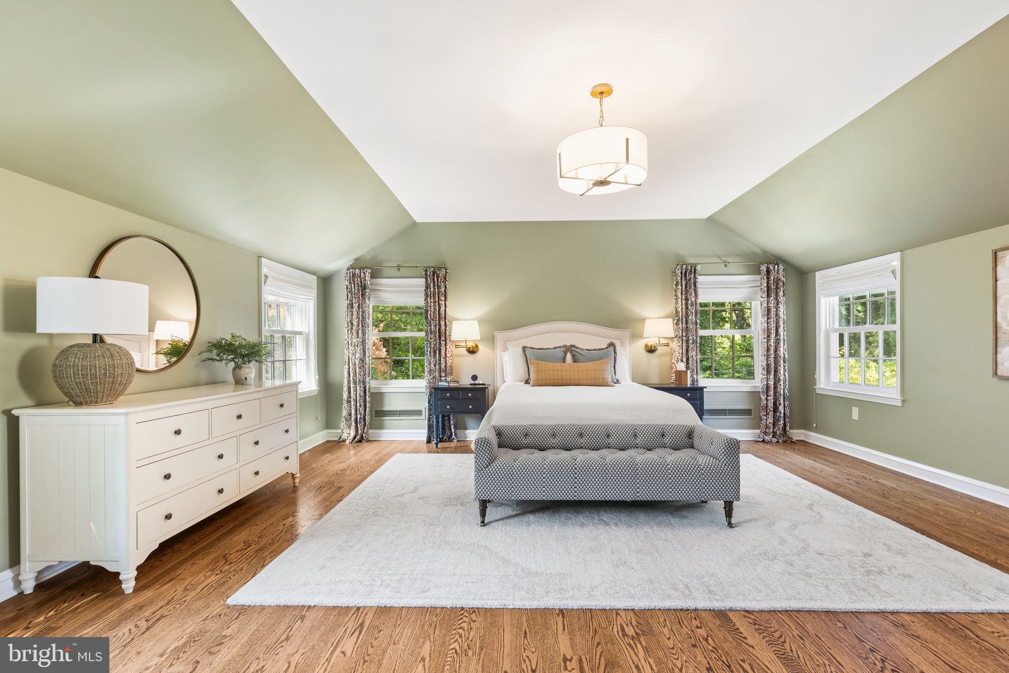 528 Custis Road Glenside, PA 19038 - Photo 38 of 60 Primary Bed/Suite