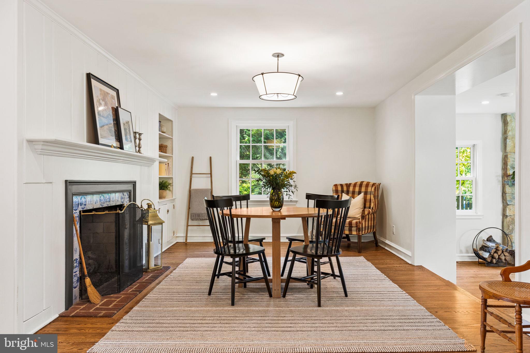 528 Custis Road Glenside, PA 19038 - Photo 6 of 60 Sitting / Breakfast Room