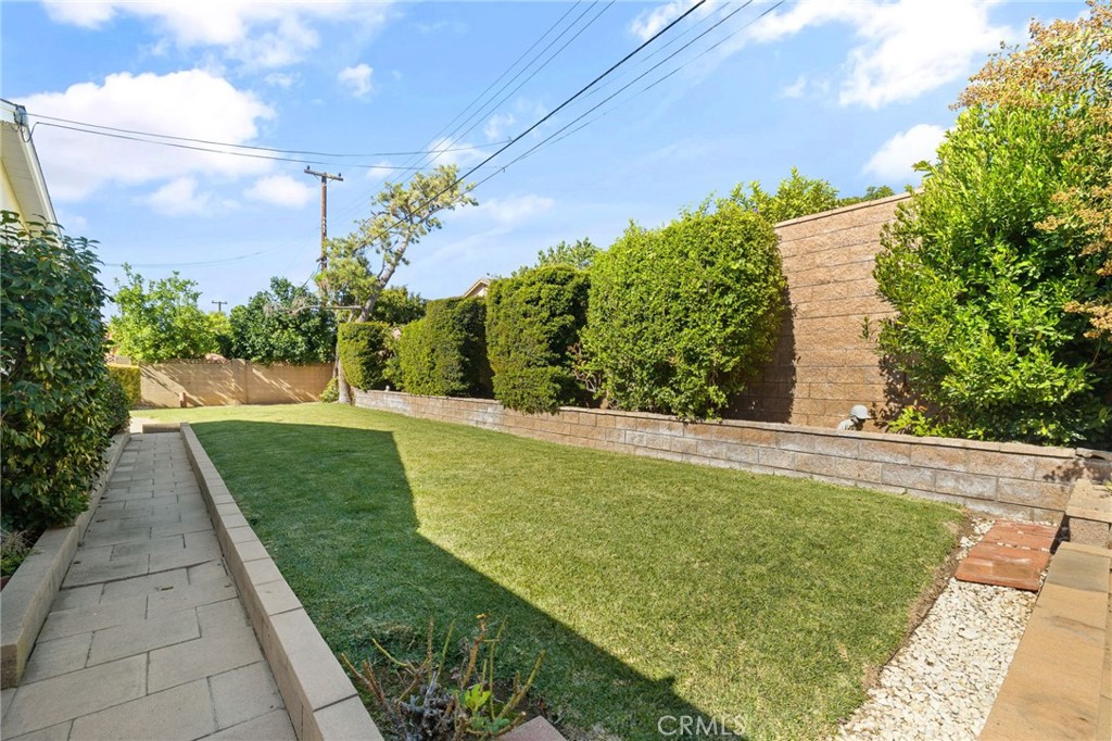 1176 Steele Drive Brea, CA 92821 - Photo 33 of 39 a view of a yard with large trees