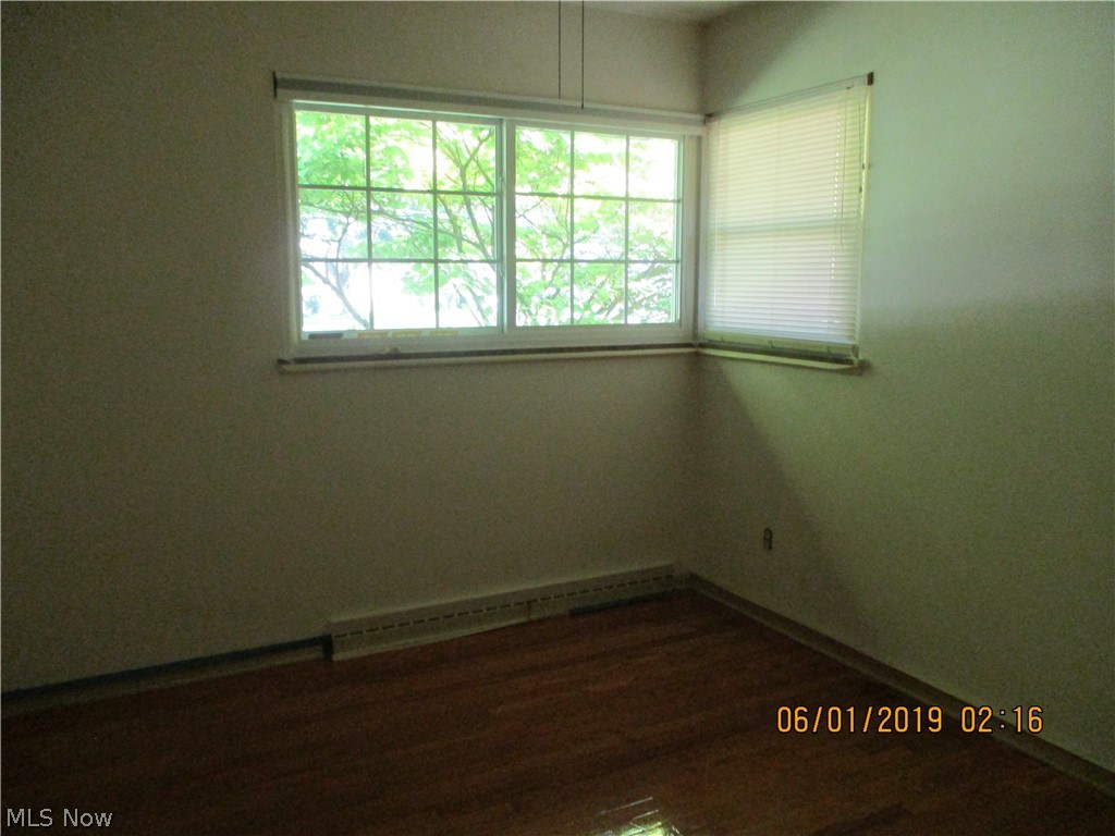 21516 Mastick Road Cleveland, OH 44126 - Photo 20 of 34