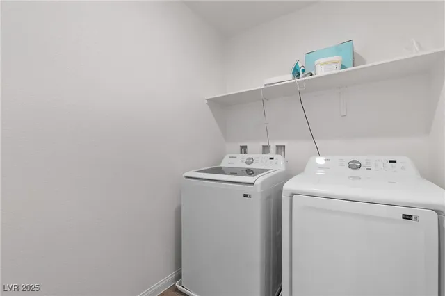 $1,930 | 7005 Magenta Moon Street, North Las Vegas, NV 89086