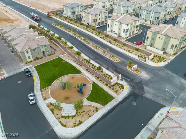 $1,930 | 7005 Magenta Moon Street, North Las Vegas, NV 89086