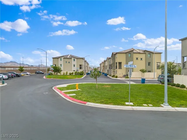 $1,930 | 7005 Magenta Moon Street, North Las Vegas, NV 89086