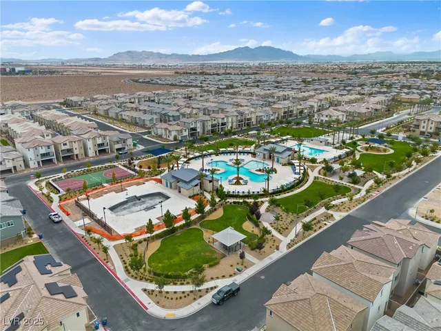 $1,930 | 7005 Magenta Moon Street, North Las Vegas, NV 89086