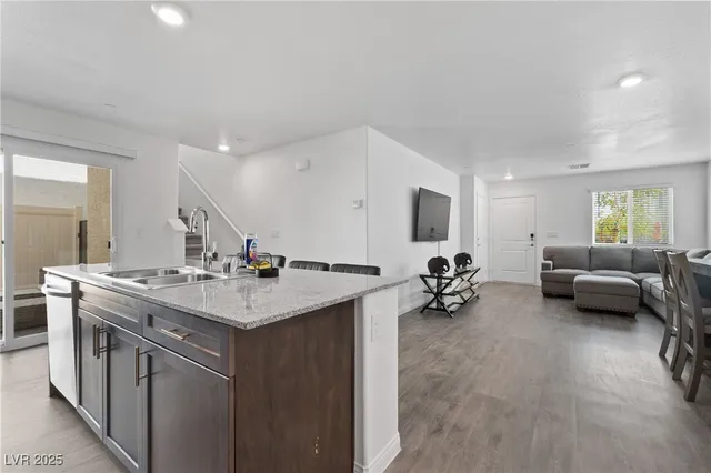 $1,930 | 7005 Magenta Moon Street, North Las Vegas, NV 89086