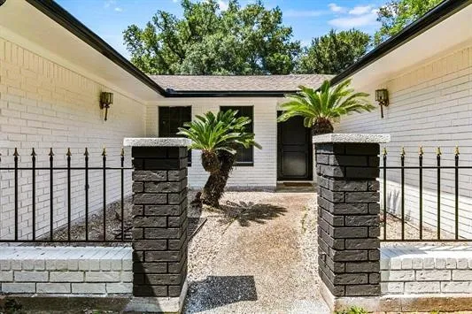 $285,000 | 3640 Whippoorwill Street, Orange, TX 77630