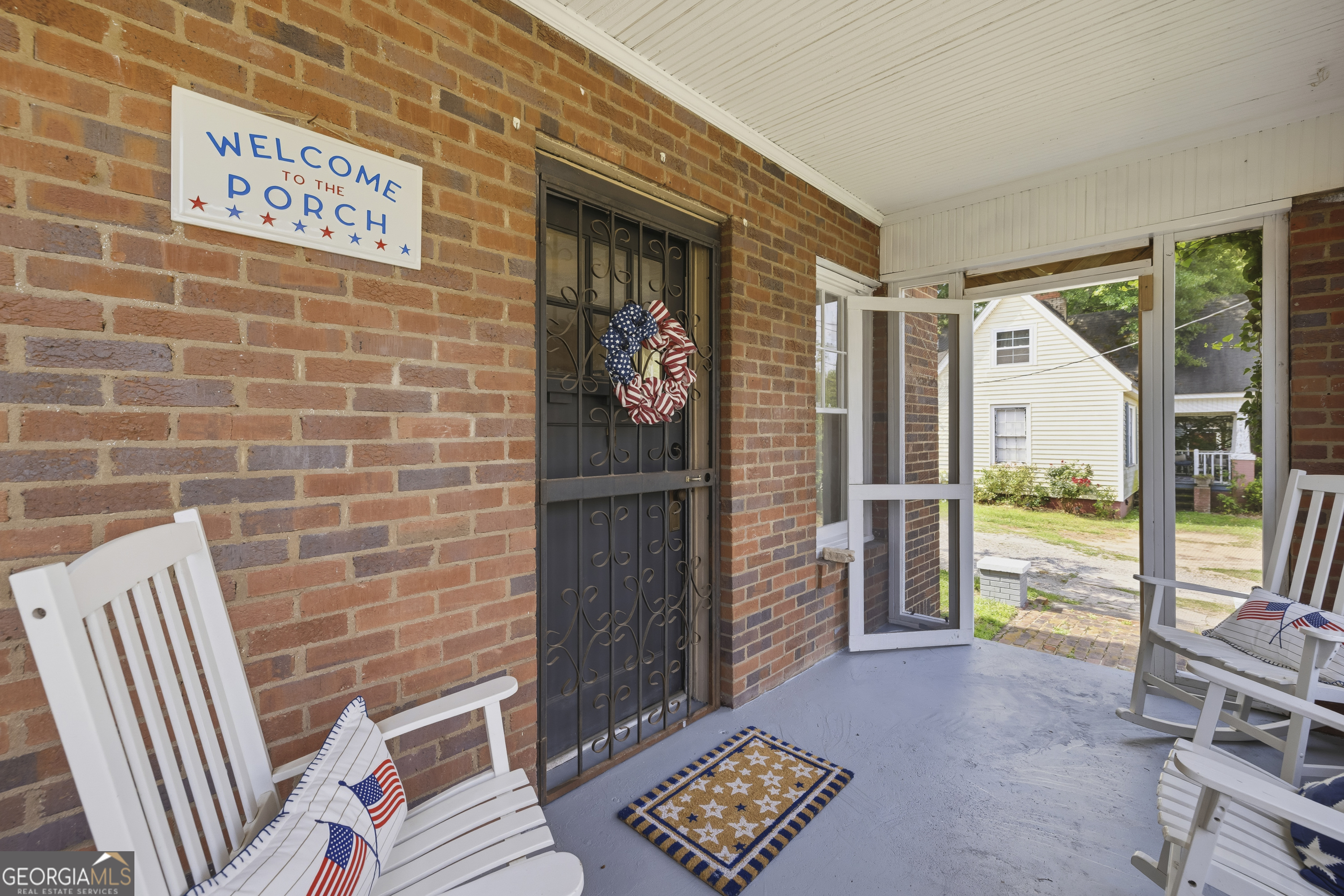 274 South Cherokee Road Social Circle, GA 30025 - Photo 5 of 34