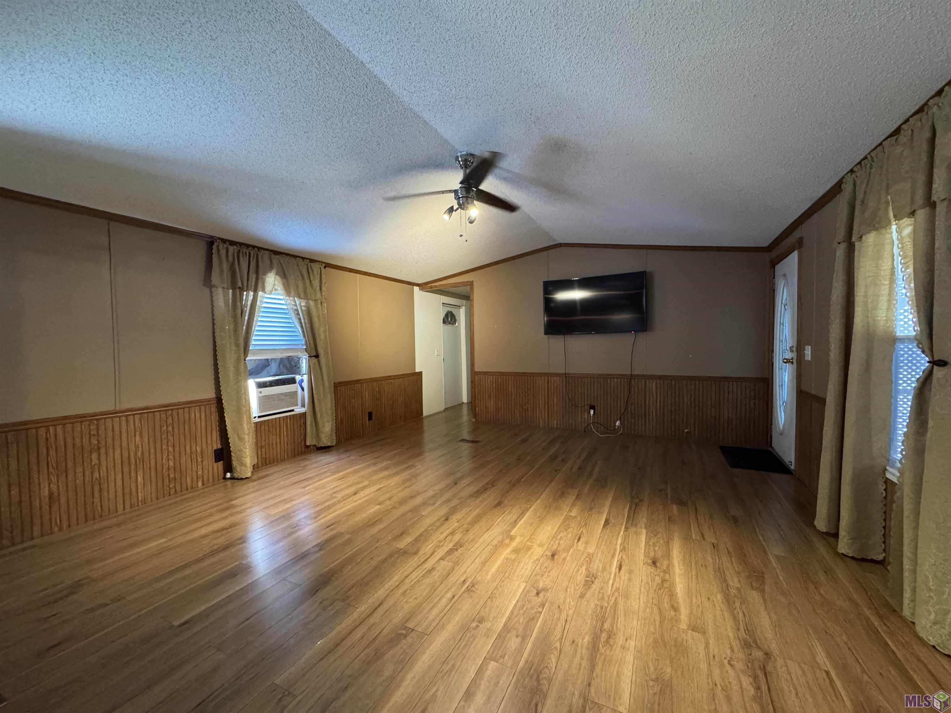 1915 River Road, Unit 18 Berwick, LA 70342 - Photo 4 of 23