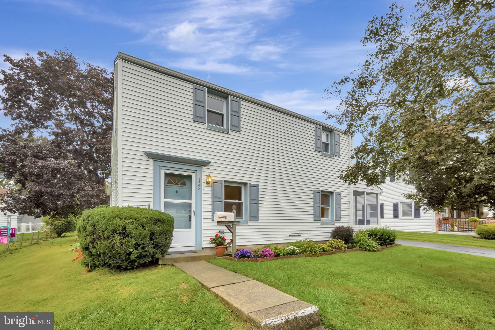 123 Lyster Road Oreland, PA 19075 - Photo 1 of 57 Gallery Image 1