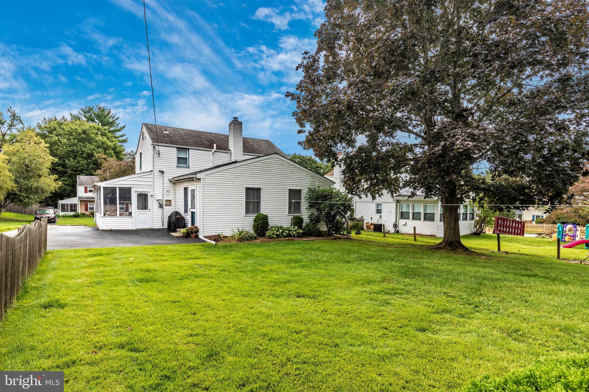 123 Lyster Road Oreland, PA 19075 - Photo 11 of 57 Gallery Image 11