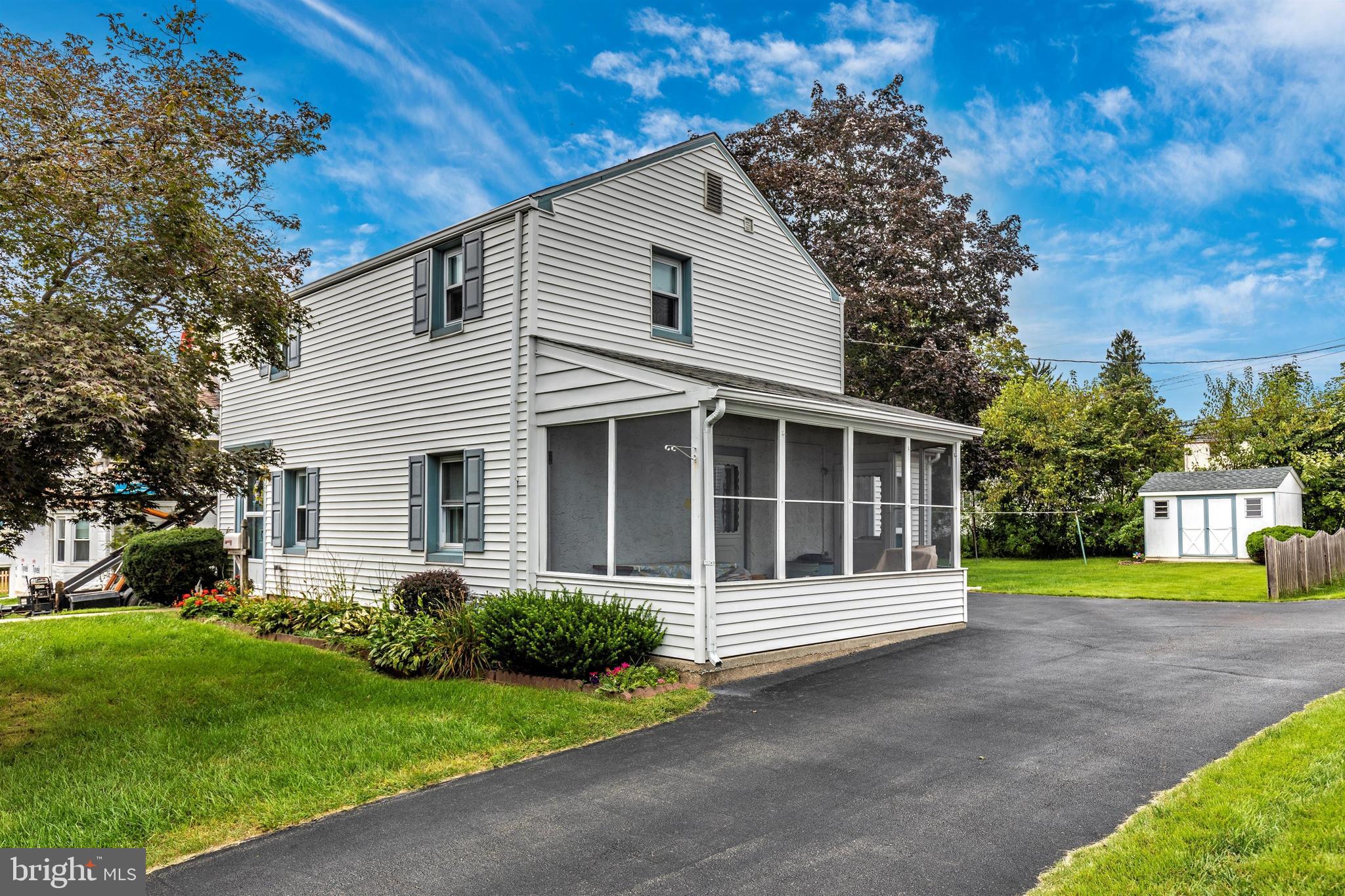 123 Lyster Road Oreland, PA 19075 - Photo 4 of 57 Gallery Image 4