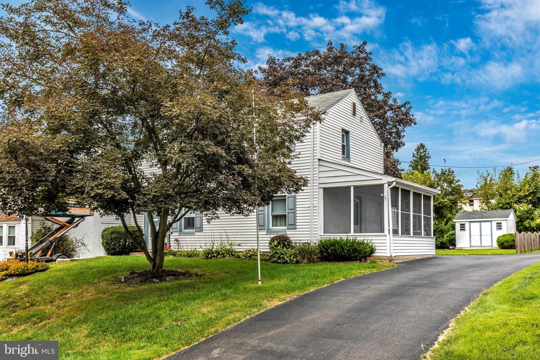 123 Lyster Road Oreland, PA 19075 - Photo 7 of 57 Gallery Image 7